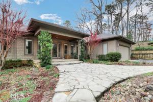 33 Eagle Dr