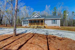 42 Trout Dr