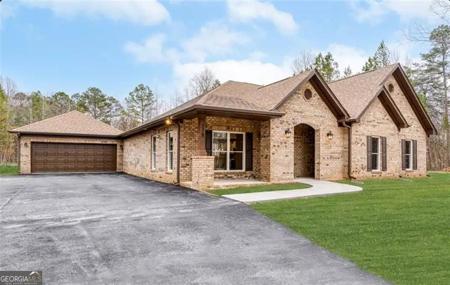 111 STEWART Avenue NE, Milledgeville GA 31061