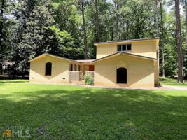 2090 Emerald Drive