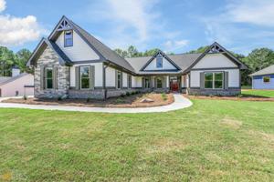 140 Carlota Way