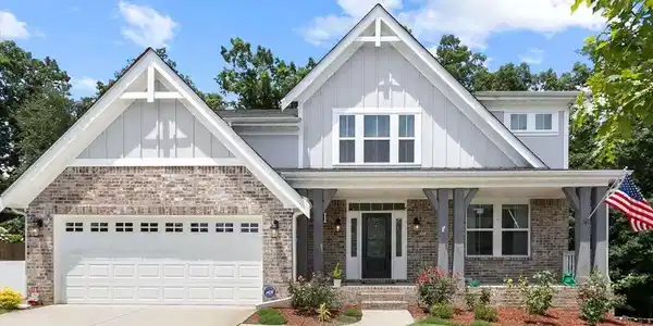 905 Berry Court