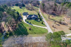25 Walnut Ln