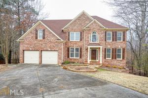 123 Willow View Ln