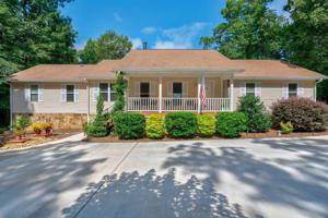 3908 Lake Crest Drive