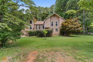 112 Emerald Cove Drive