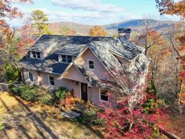917 Long Laurel Ridge