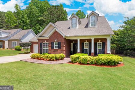 15 Oak Shores Drive, Newnan GA 30265