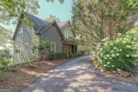 735 Long Laurel Ridge