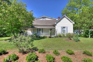 5251 N Main St