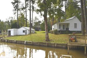 124 E Ward Rd