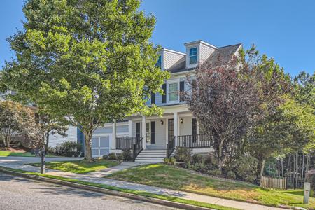 135 Laurel Street
