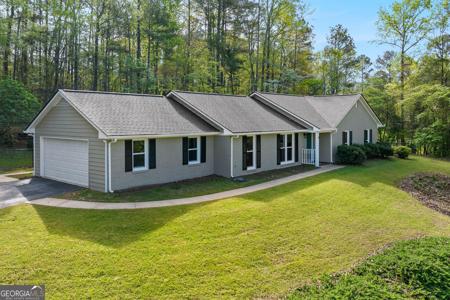 40 River Point Drive, Lagrange GA 30240