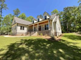 355 NE Eagles Rest