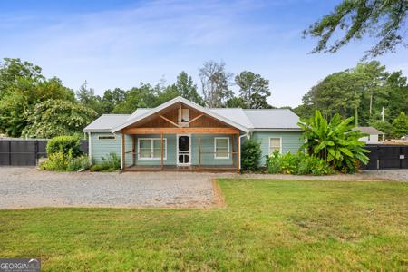6121 N Main Street SE, Acworth GA 30101