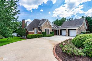 206 Kristen Ct