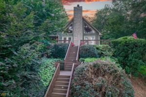 123 Pinewood Drive