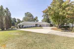 6348 Governor Macdonald Drive