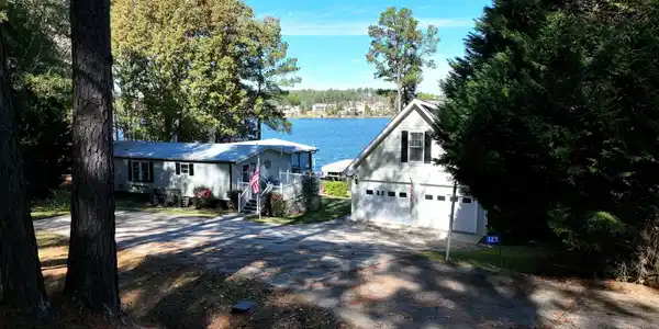 125 River Lake Court, Eatonton GA 31024