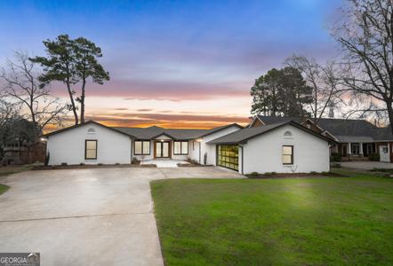 247 Lakeshore Circle