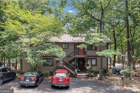 2302 Fairway Oaks