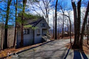 424 Columbine Dr