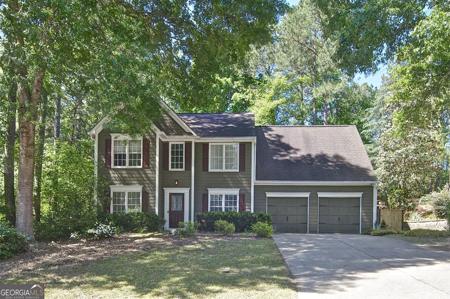 8004 Huntcliff Road, Woodstock GA 30189