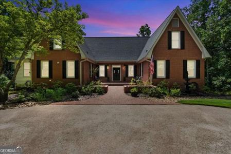 200 WATERFORD FALLS Drive, Canton GA 30114