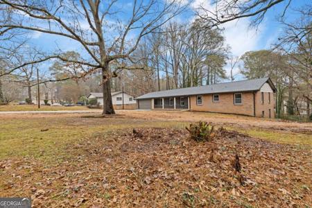 2224 Hudson Drive SW, Lilburn GA 30047