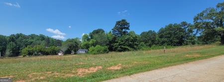 259 Edgewater Trail S