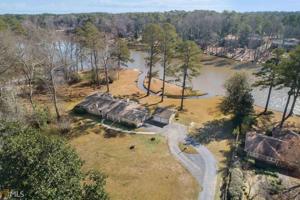 2742 Jodeco Dr