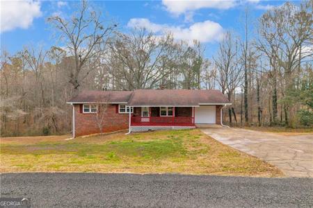 32 Cox Road SE, Cartersville GA 30121
