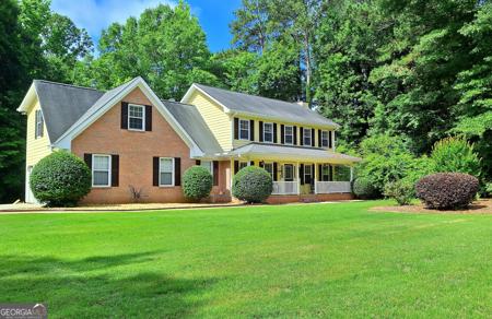 125 Chardonnay Oaks Drive, Mcdonough GA 30252