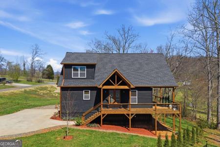 784 Sneaking Creek Drive, Hayesville NC 28904