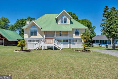 114 Waterfront Drive, Cobb GA 31735