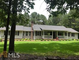 272 Fuller Rd