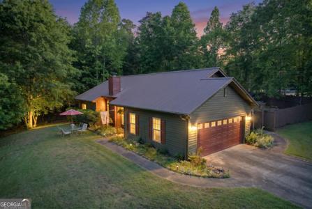 35 Kitchen Way W, Dahlonega GA 30533