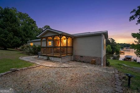 200 Possum Point Drive, Eatonton GA 31024