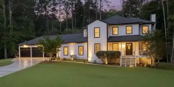 324 Bethel Drive, Woodstock GA 30189