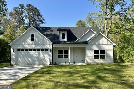 4392 Navajo Lane SE