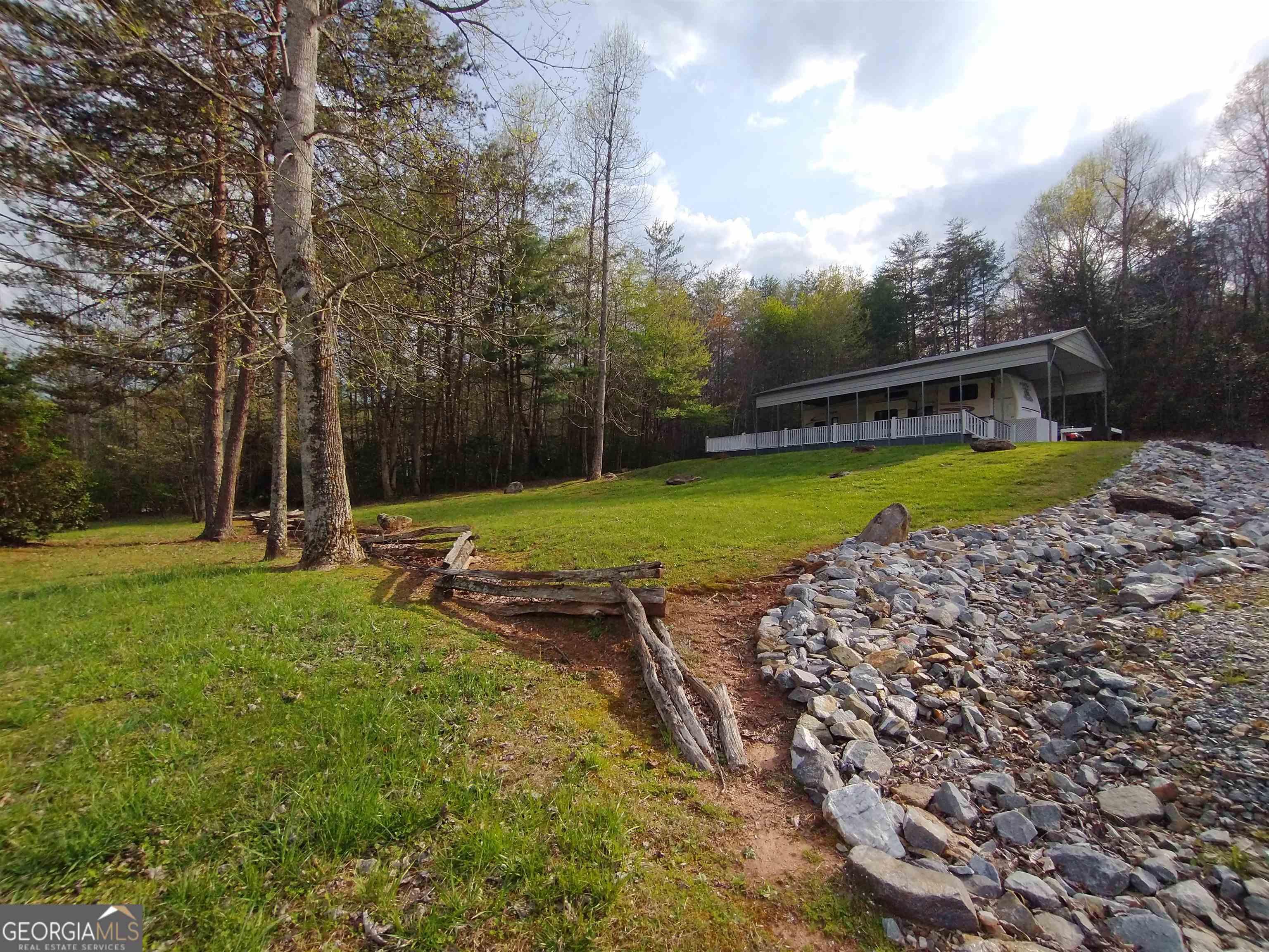 1209/1213 Sunnyside Road, Hiawassee, GA lhrmls01800938