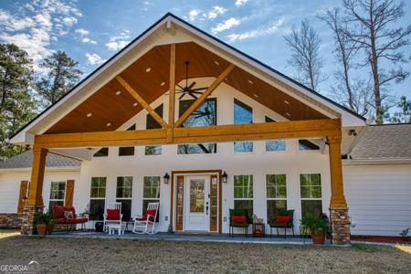 114 Riverbluff Drive