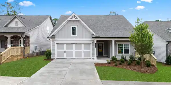191 Hickory Bluffs Parkway