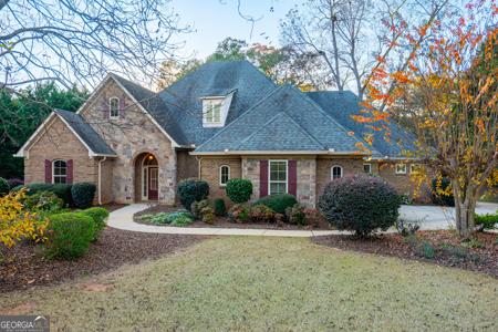 101 Riverbluff Drive, Lagrange GA 30240
