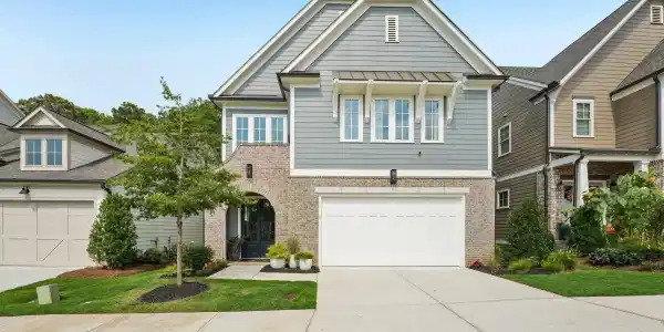 833 Lakemont Drive, Canton GA 30114