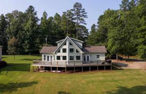 182 Twisting Hill Road