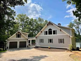 1050 Wood Cove
