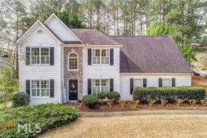 1036 Deer Hollow Dr