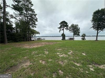 631 Flintside Drive, Cobb GA 31735