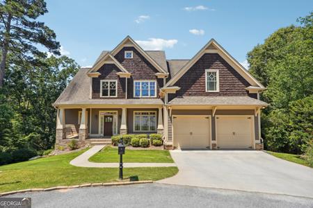 15 Amberly Lane